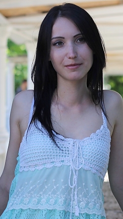 Oksana Nikolaev 102172