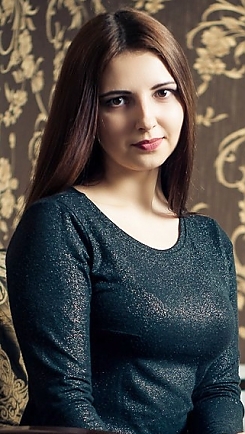 Julia Nikolaev 147645
