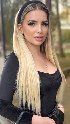 Anastasiia Kiev 1666249