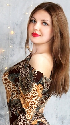 Alina Nikolaev 174872