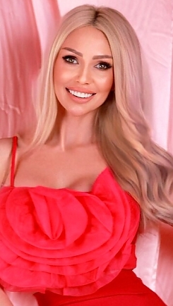 Yulia Kyiv 2097780