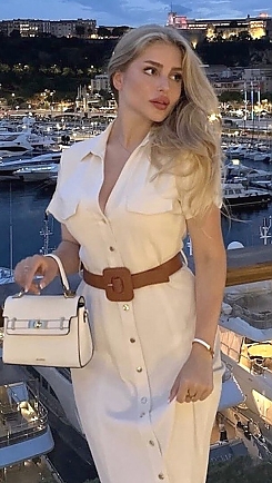 Anna Toronto 2112233