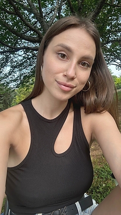 Katerina Charlotte 2177556