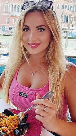 Elena Hildesheim 2231725