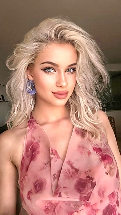 Yuliia London 2384242