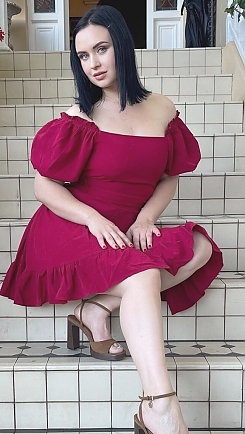 Yuliia Kyiv 2385467