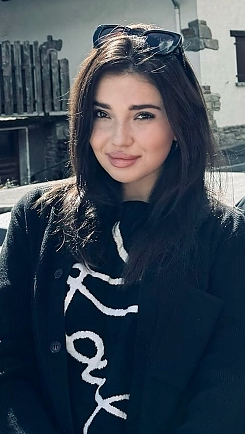 Anna Kharkiv 2386979