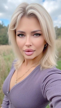 Olena Kyiv 2389767