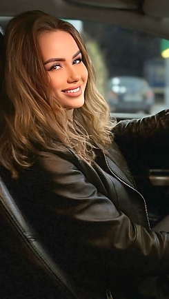 Oksana Kyiv 2390561