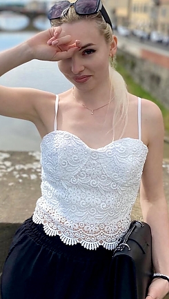 Oksana Talne 2390861