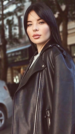 Yuliya Kyiv 2391687