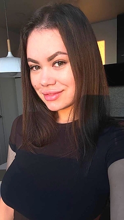 Maryna Kyiv 2392093