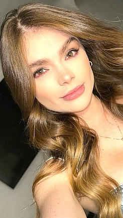 Camila Medellín 2392879