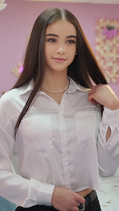 Vladislava Kyiv 2393049