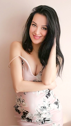 Karina Zaporizhzhya 2393116