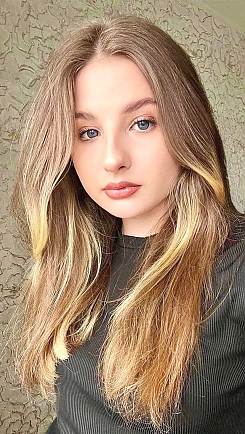 Viktoriia Odesa 2393391