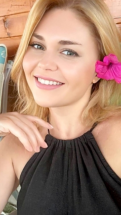 Oksana Costești 2394599