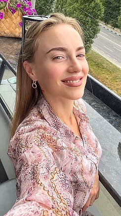 Yana Kharkiv 2394772