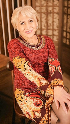 Iryna Dnipro 2396100