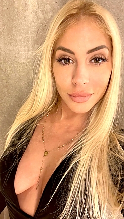 Marta Seville 2396889