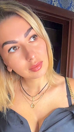 Ekaterina Kiyiv 2396922