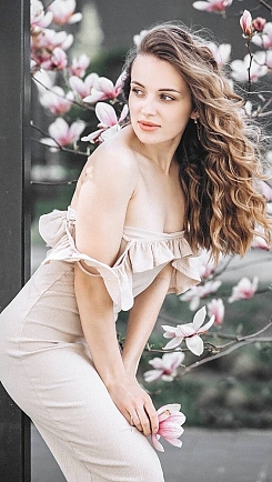 Anastasiia Kyiv 2398756