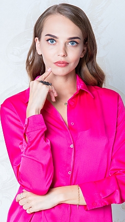 Olekandra New York 2399841