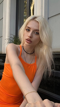 Polina Odesa 2403530