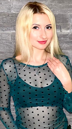 Yana Poltava 725770